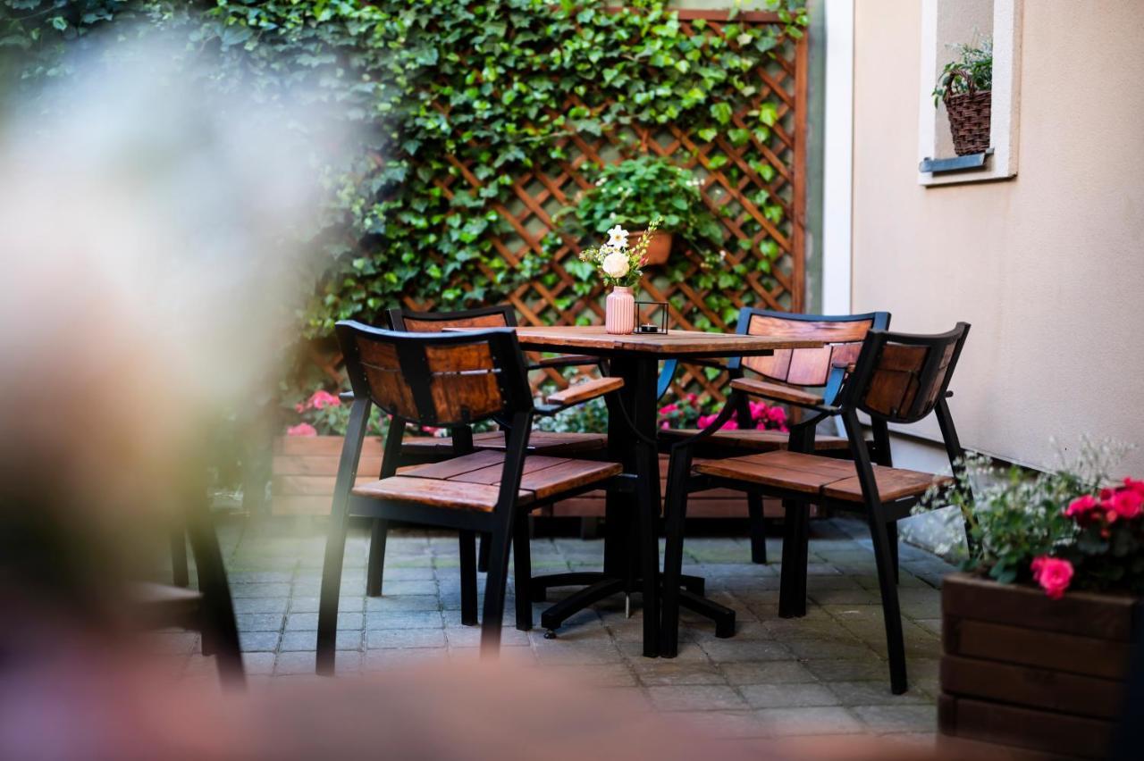 Apartamenty Schoeps Residence Poznan Ngoại thất bức ảnh